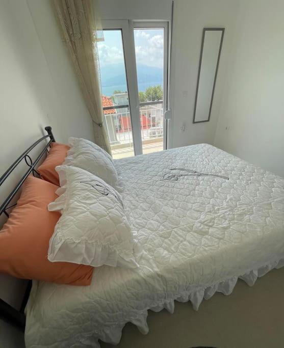 Διαμέρισμα Στη Ναύπακτο Nafpaktos Exterior foto